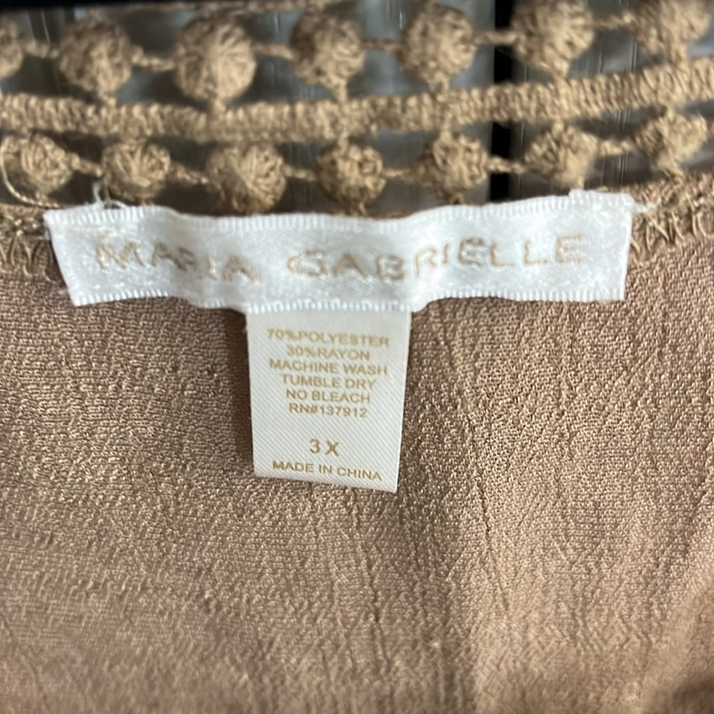 Top-blouse - Picture 2 of 6